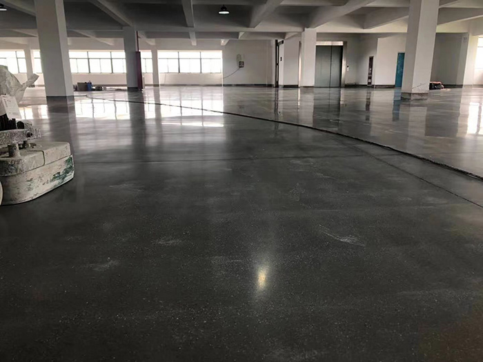 西卡巴斯夫液态硬化剂地坪-2.jpg